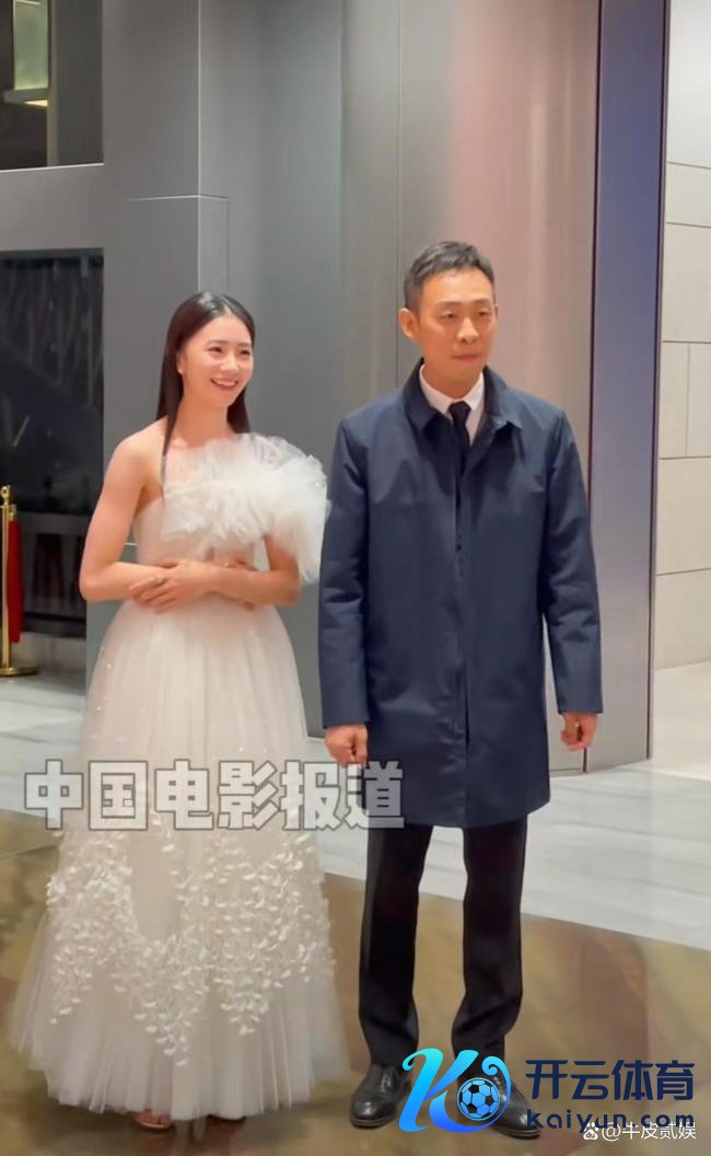 刘浩存终于换掉了微商头像 演技与争议并行